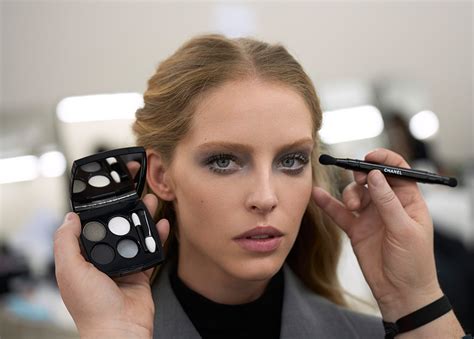 chanel makeup fall winter 2023